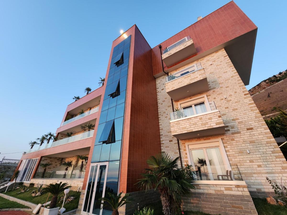 Festim Villa Hotel Kanine Buitenkant foto